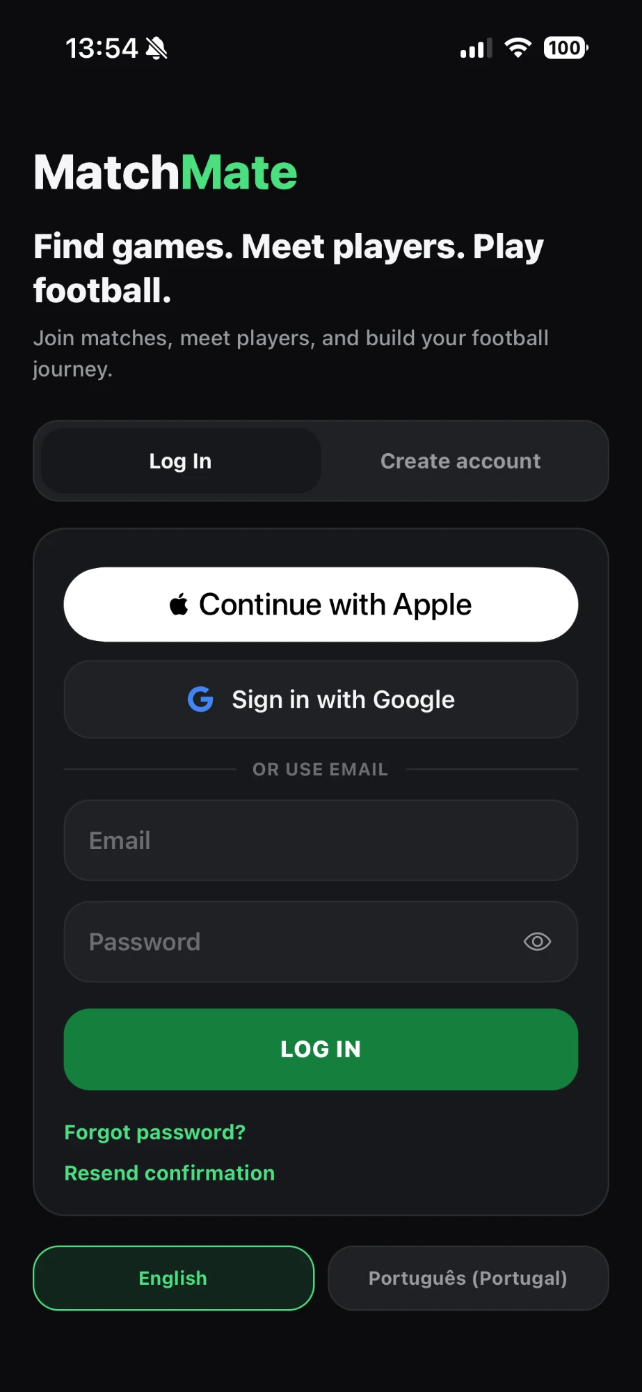 Log in screen with Apple, Google and email options